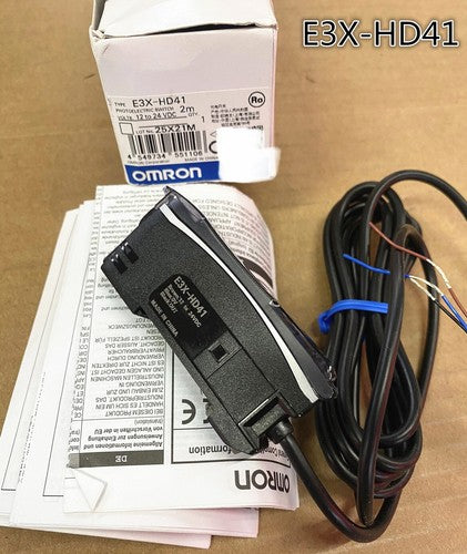 1pc Omron E3X-HD41 2M Sensor Fiber Amplifier