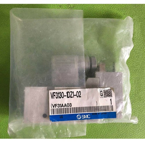 ONE   SMC VF3130-1DZ1-02 solenoid valve Free shipping