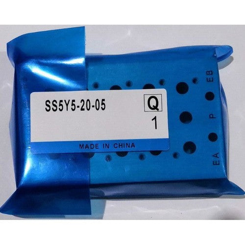 one  SMC SS5Y5-20-05 Solenoid valve base manifold Free shipping