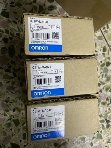1PCS Omron CJ1W-MAD42 A/D D/A Unit  FAST SHIP CJ1WMAD42