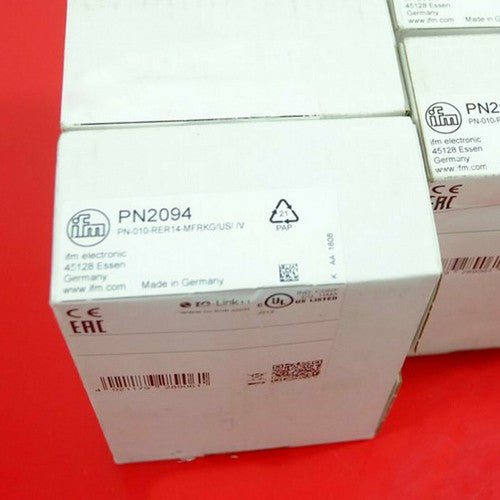 For IFM PN2094  Pressure Sensor Free Shipping