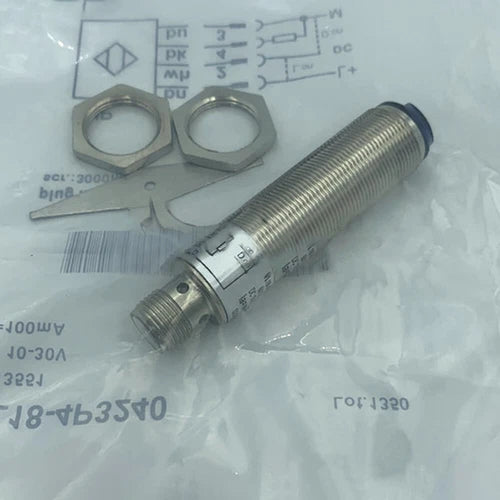 1PC For Proximity Switch Sensor   VL18-4P3240 6013551