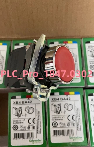 XB4BA42 1PCS   Schneider XB4-BA42 Red button Fast delivery