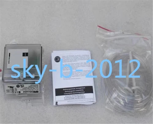 1 PCS  699.915226045   Control Differential pressure transmitter