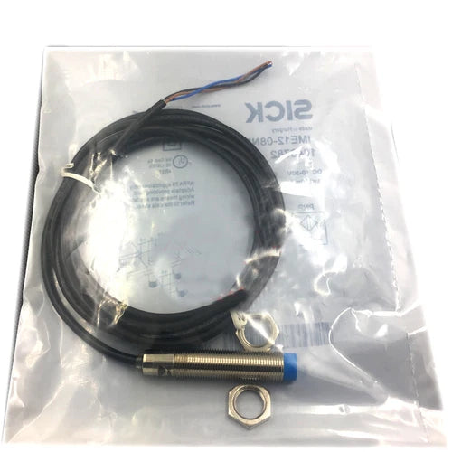 1PC For   Inductive Proximity Sensors PNP   IME12-08NPSZW2S