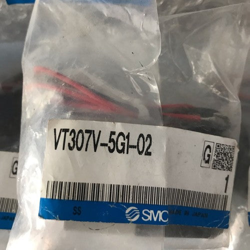one  SMC solenoid valve VT307V-5G1-02 VT307V-5G1-02 Free shipping
