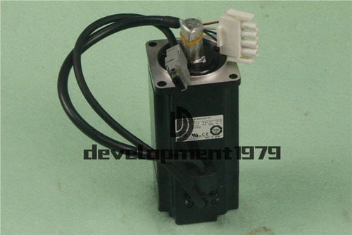 1Pcs   Motor   R88M-W40030H-S1