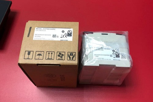 DELTA in box DVP40ES00R2 Programmable Controllers One year warranty