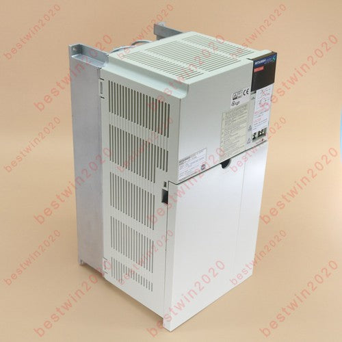 1pcs  Mitsubishi MR-J2S-700B4 AC servo drive in box  SHIP