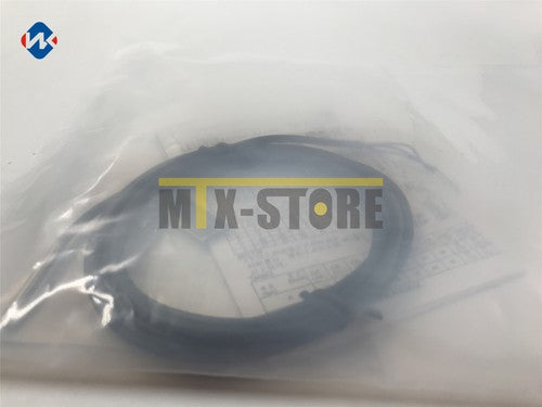 1pc  E2E-C03SR8-WC-C1 E2EC03SR8WCC1 Omron   Proximity Sensor
