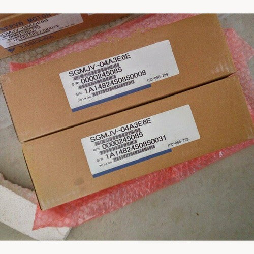 1ps  yaskawa servo Motor SGMJV-04A3E6E Fast Delivery