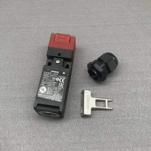 Qty:1pc D4NS4AF D4NS-4AF Safety Interlock Door Switch