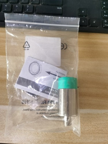 1PC  For Pepperl + Fuchs NBN15-30GM50-E0-V1 Proximity Sensor