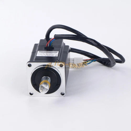 1PCS  SGM-02V312   AC SERVO MOTOR