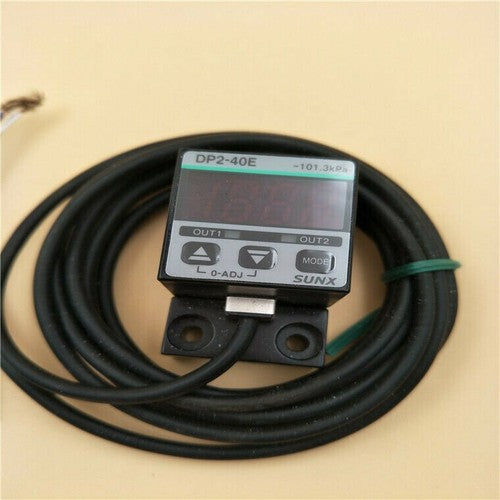 For Panasonic SUNX Digital DP2-40E  Pressure Sensor Free Shipping