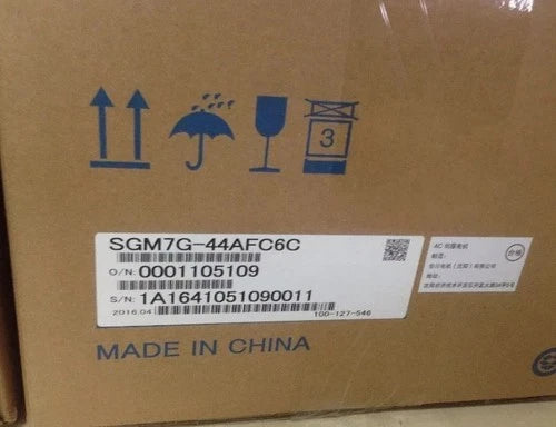 SGM7G-44AFC6C  YASKAWA Servo Motor SGM7G-44AFC6C