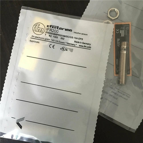 1PC  IFM IFR200 Proximity Switch Sensor IFR200 Free Shipping