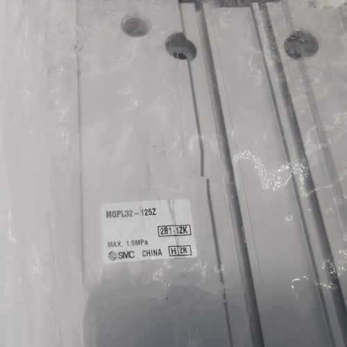 1PC  SMC MGPL32-125Z Cylinder Free shipping