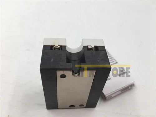 1pc   RM1A48D50 Solid-state Relay #P