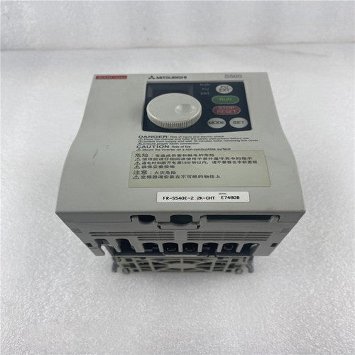 ONE  Mitsubishi inverter FR-S540E-2.2K-CHT FRS540E2.2KCHT Fully tested