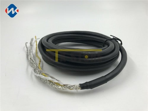 1PC MR-D05UDL3M-B MR-D05UDL3M-B Cable core