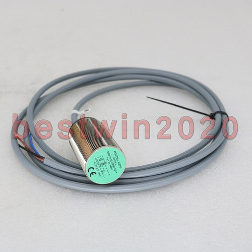 Pepperl+Fuchs NBB10-30GM50-E2-Y  Sensor