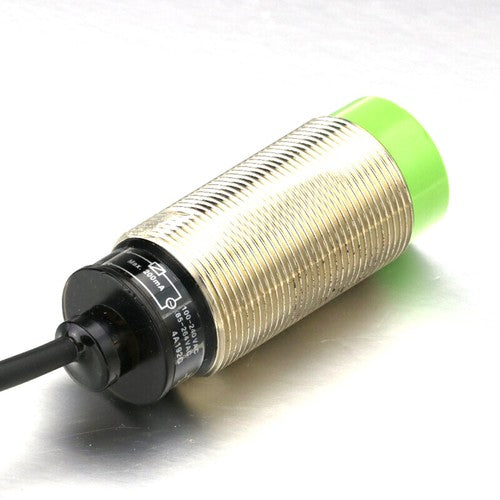 Autonics PRL30-15AO Proximity Sensors Inductive  1PCS