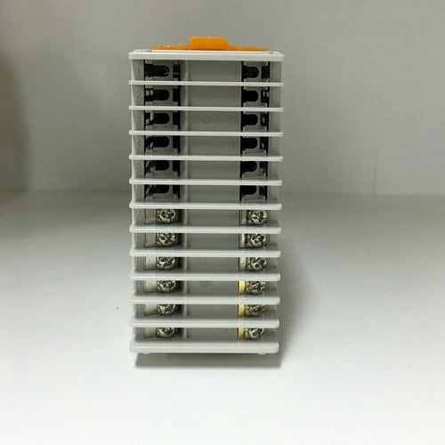 Autonics thermostat TC4W-24R 100-240VAC temperature controller