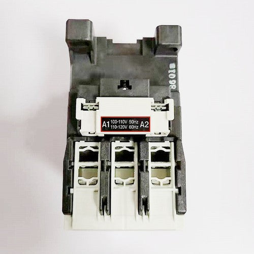 One  Contactor For FUJI SC-E2S AC 110V Free Shipping