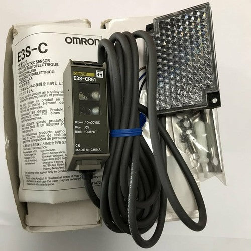 Omron E3S-CR61 E3S CR61 Photoelectric Switch Sensor free ship