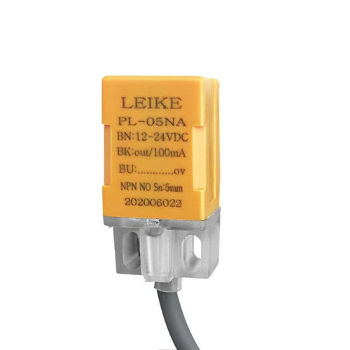 1PC   NPN output inductive proximity switch 12-24VDC PL-05NA
