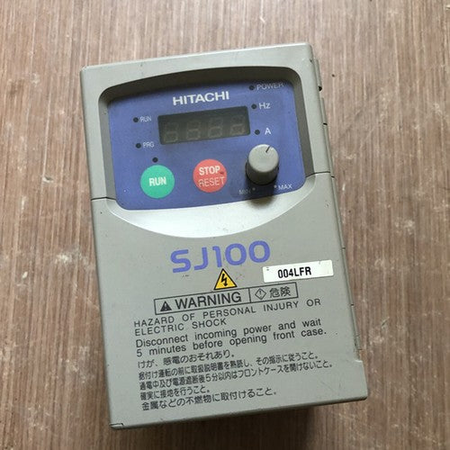 One  Hitachi Inverter SJ200-004LFR 0.4KW Fast Delivery