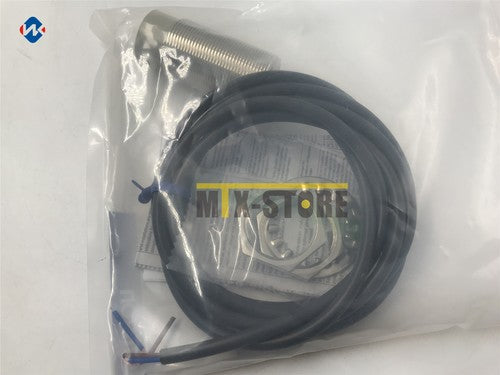 1PC   OMRON Proximity Switch Sensor E2EM-X30MX1