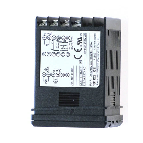 1PC  Temperature Controller AKT4R111100   AKT4R111100