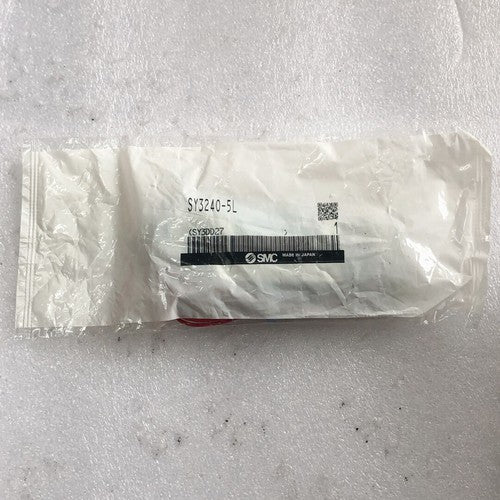 one  SMC SY3240-5L SY3240-5L solenoid valve Free shipping
