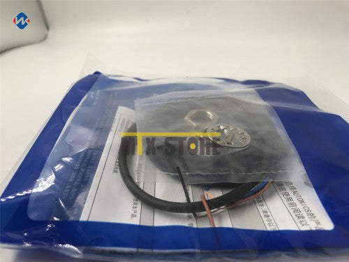 1pcs   AUTONICS Proximity Sensor Switch PR12-4DP2 PR124DP2