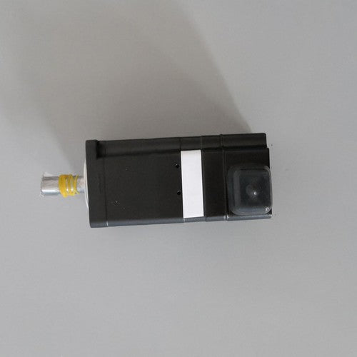 1ps  yaskawa SERVO MOTOR SGMJV-01ADL21 Fast Delivery