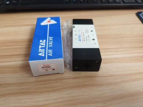 1PCS    Valve  4A32008 4A320-08