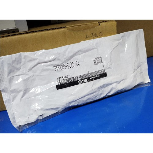 one   SMC SY3220-5LZD-C4 solenoid valve Free shipping