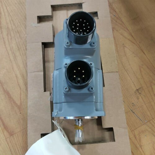 Mitsubishi In Box HA053C-S HA053CS AC Servo Motor free shipping