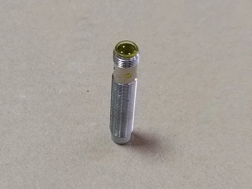 1PC  proximity switch sensor IF 5811  IF5811