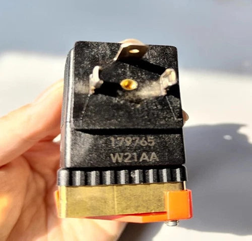 1pcs   6014C 2.0 FKM 00501211 solenoid valve