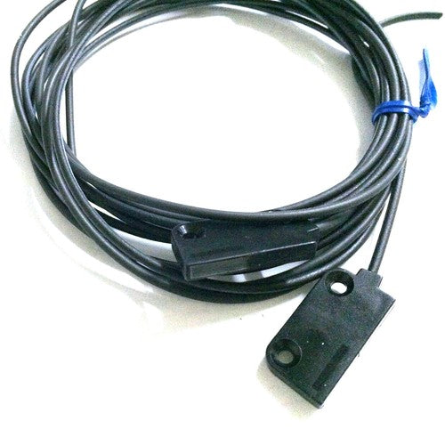 OMRON E32-T16PR Fiber Optic Sensor