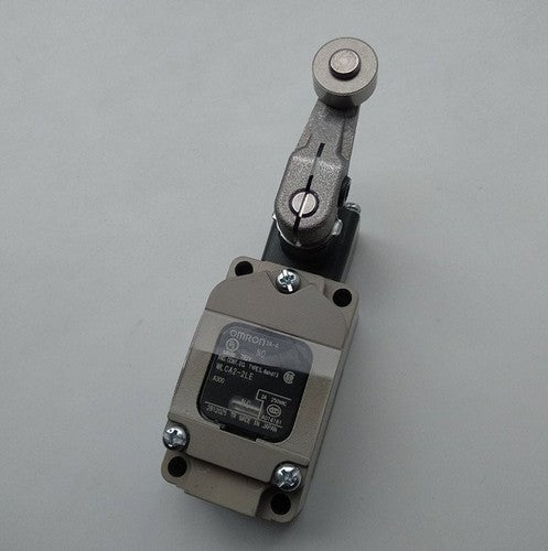 ONE IN BOX OMRON travel switch WLCA2-2LE Free Shipping
