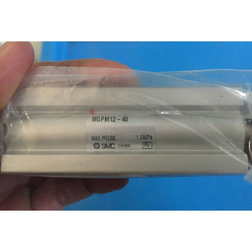 one  SMC guide cylinder MGPM12-40 MGPM12-40 Free shipping