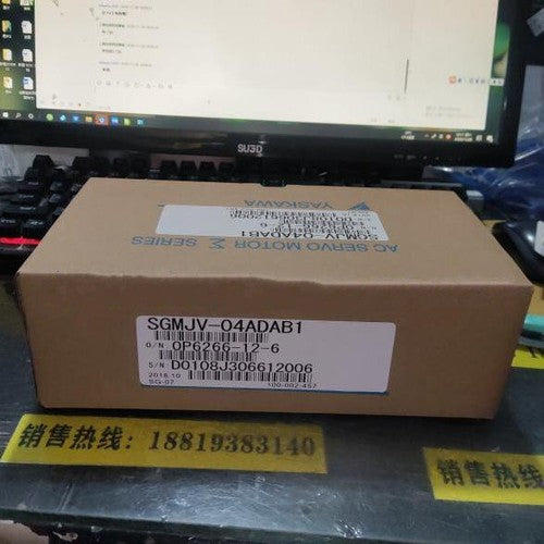 1ps   yaskawa Servo Motor SGMJV-04ADAB1 Fast Delivery