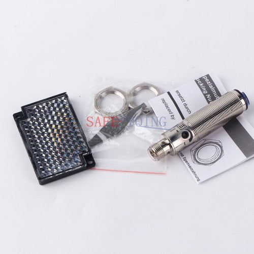 One Pepperl + Fuchs OBS4000-18GM60-E5-V1 Proximity Sensors