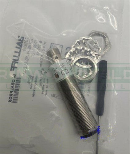 1PC  FOR BALLUFF sensor BOS0049 BOS 18M-PA-1PD-E5-C-S4 10-30VDC