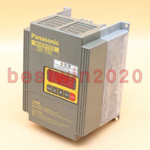 For Panasonic DV700S1500B1 220V 1.5KW  inverter Free Shipping