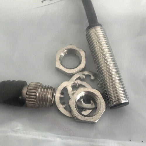 1PC For  Inductive Proximity Sensor Switch 10-30VDC  IN 80-S-M8-PNP 0301478